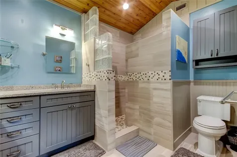 10272 Cypress Circle Seminole FL 33777