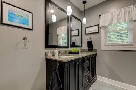 10272 Cypress Circle Seminole FL 33777
