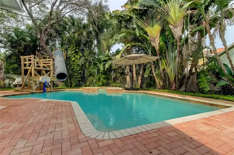 10272 Cypress Circle Seminole FL 33777