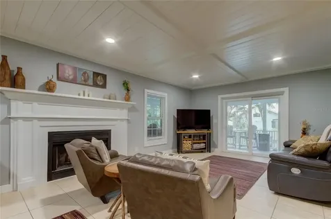 10272 Cypress Circle Seminole FL 33777