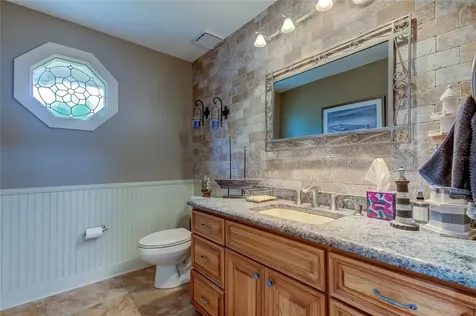 10272 Cypress Circle Seminole FL 33777