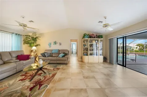 2142 Wyatt Circle Punta Gorda FL 33950