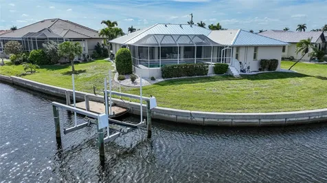 2142 Wyatt Circle Punta Gorda FL 33950