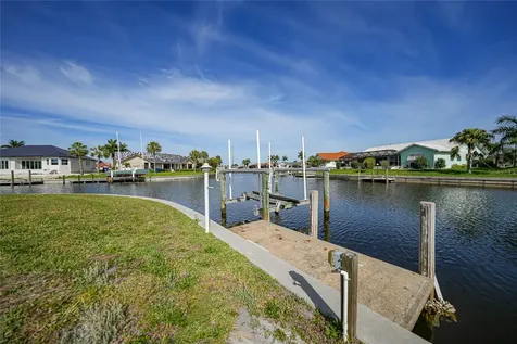 2142 Wyatt Circle Punta Gorda FL 33950