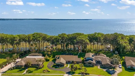 2918 Porto Bello Avenue Leesburg FL 34748