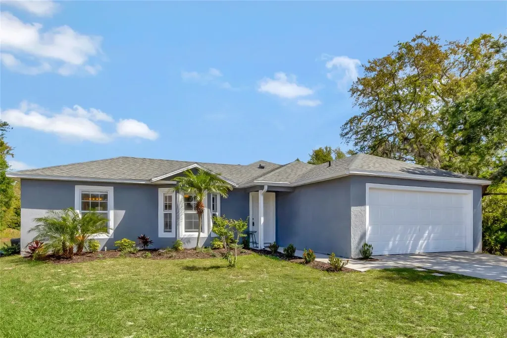 1910 Pike Way Kissimmee FL 34759