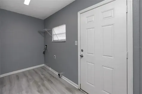 2907 N 17th Street Tampa FL 33605