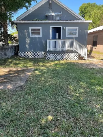 2907 N 17th Street Tampa FL 33605