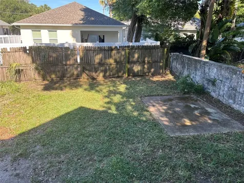 2907 N 17th Street Tampa FL 33605