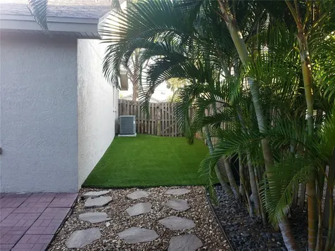 2581 W Brook Lane Clearwater FL 33761