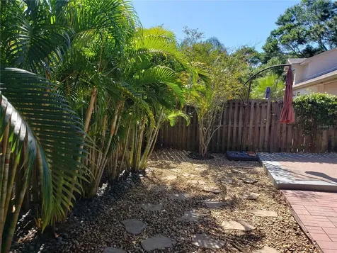 2581 W Brook Lane Clearwater FL 33761