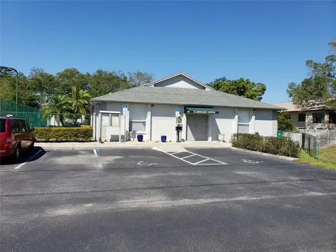 2581 W Brook Lane Clearwater FL 33761