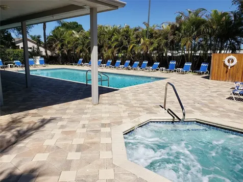 2581 W Brook Lane Clearwater FL 33761
