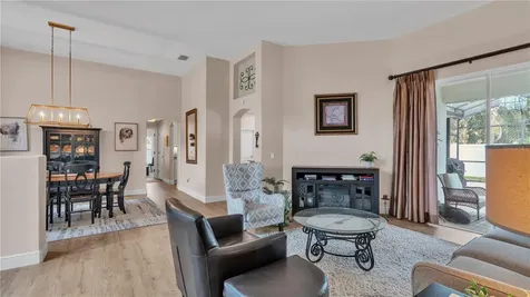 158 Costa Loop Auburndale FL 33823