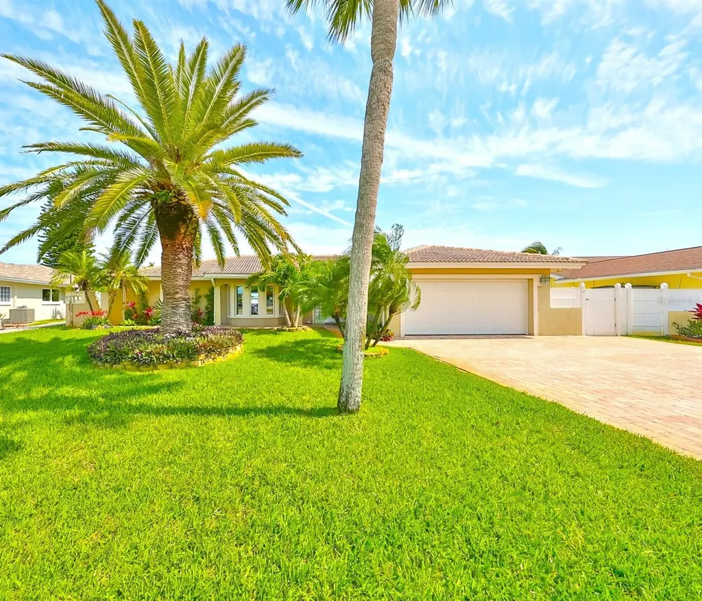 6429 Lake Sunrise Drive Apollo Beach FL 33572