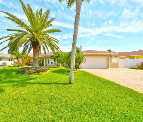 6429 Lake Sunrise Drive Apollo Beach FL 33572