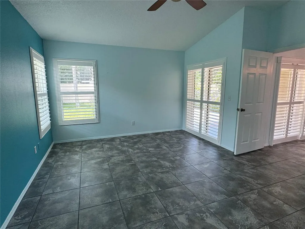 5009 Sturbridge Court Sarasota FL 34238