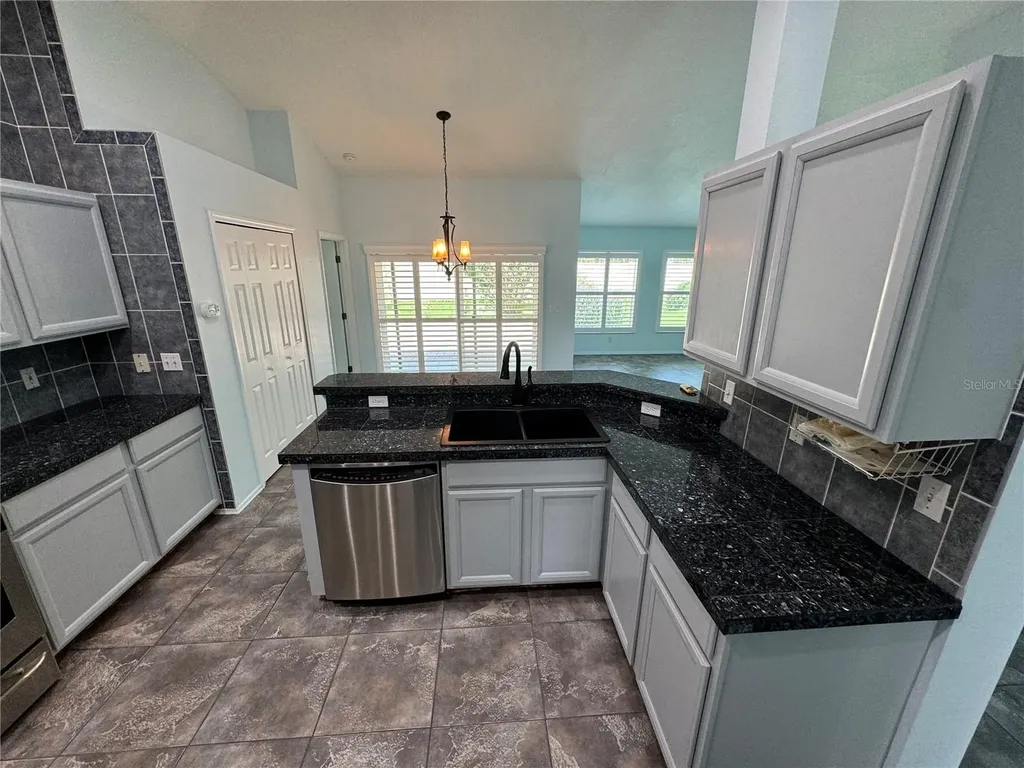 5009 Sturbridge Court Sarasota FL 34238