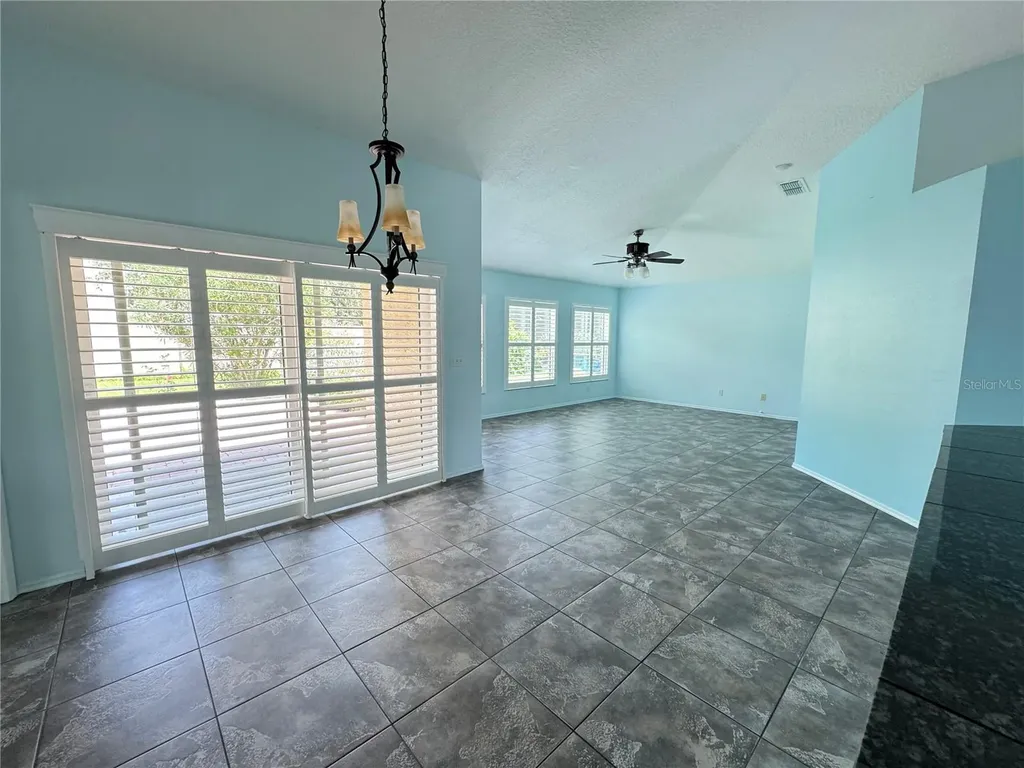 5009 Sturbridge Court Sarasota FL 34238