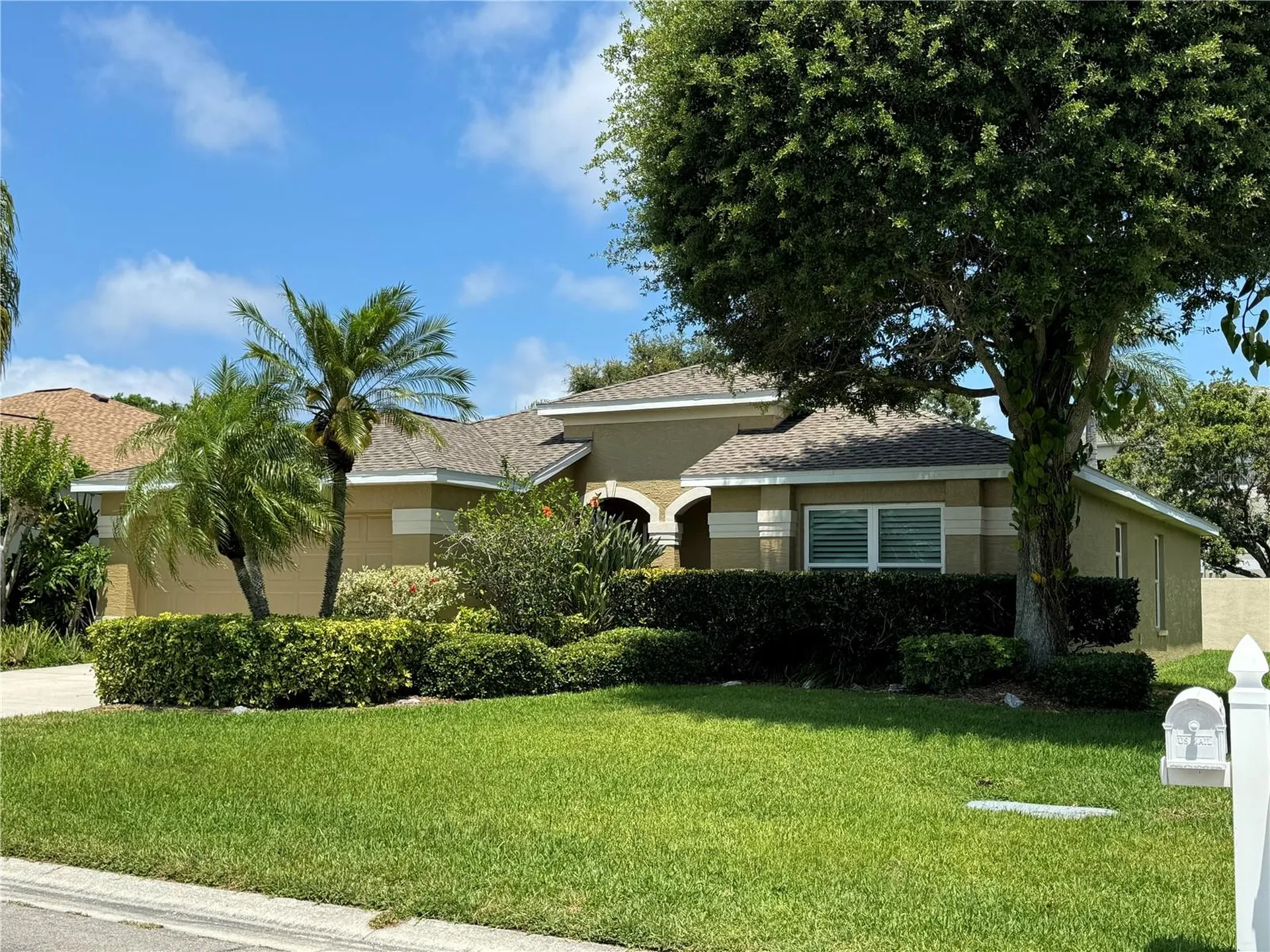 5009 Sturbridge Court Sarasota FL 34238