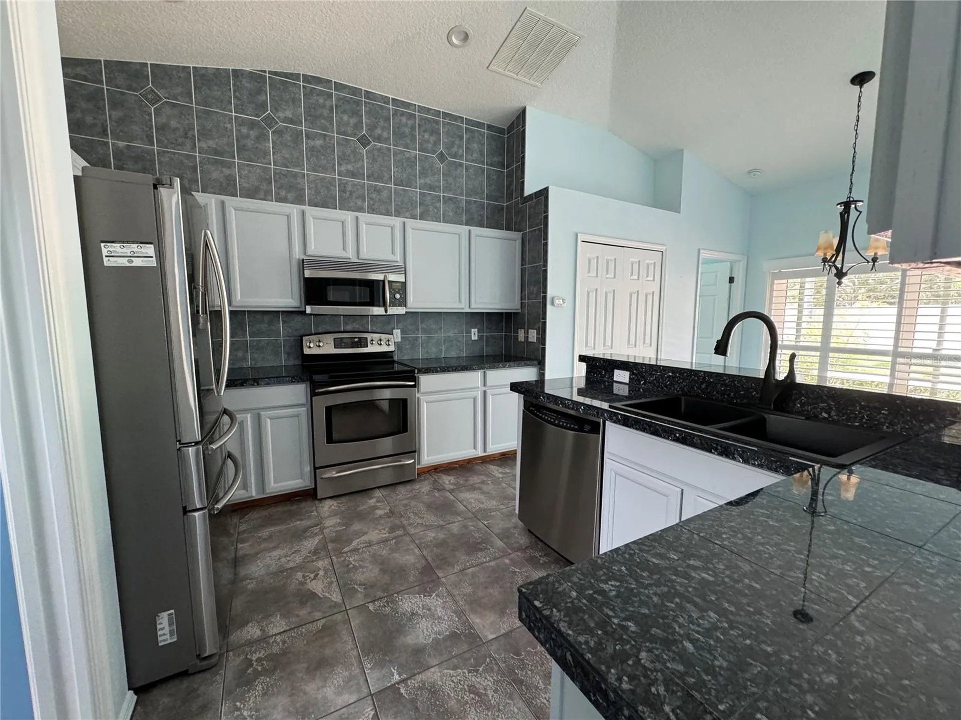 5009 Sturbridge Court Sarasota FL 34238