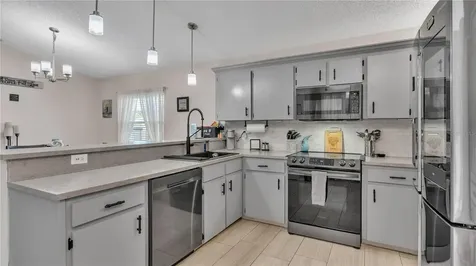 3331 Street Vincent Terrace Lakeland FL 33812