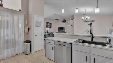 3331 Street Vincent Terrace Lakeland FL 33812