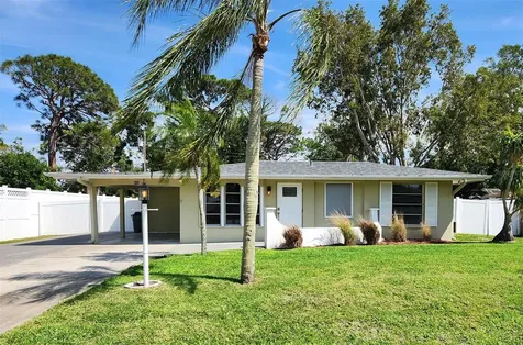 945 Piedmont Road Venice FL 34293