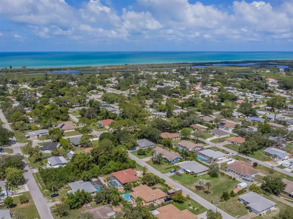 1211 Southland Road Venice FL 34293
