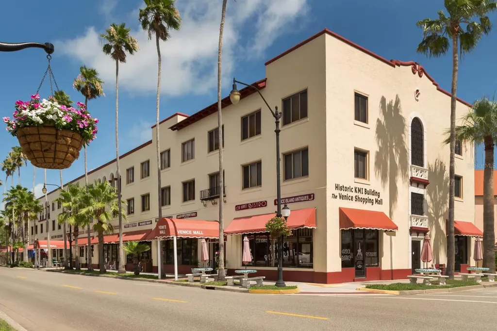 1211 Southland Road Venice FL 34293