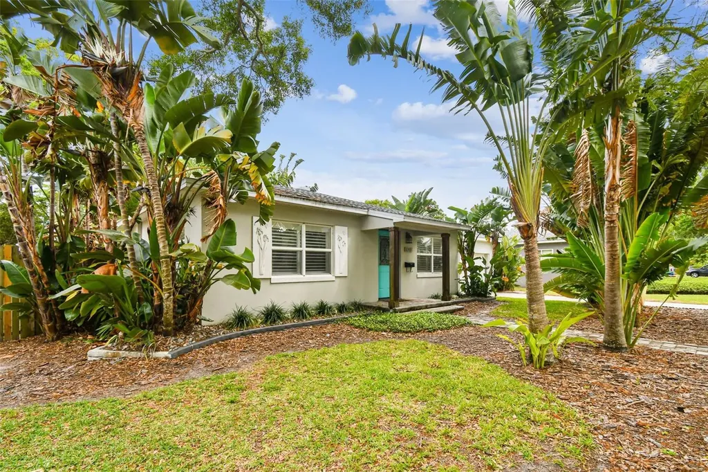 3241 13th Street N St Petersburg FL 33704