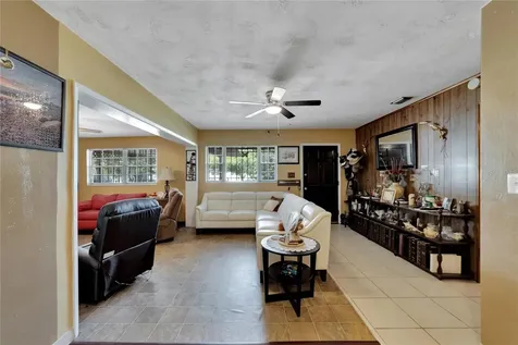 1511 Meridel Avenue Tampa FL 33612