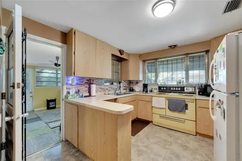 1511 Meridel Avenue Tampa FL 33612