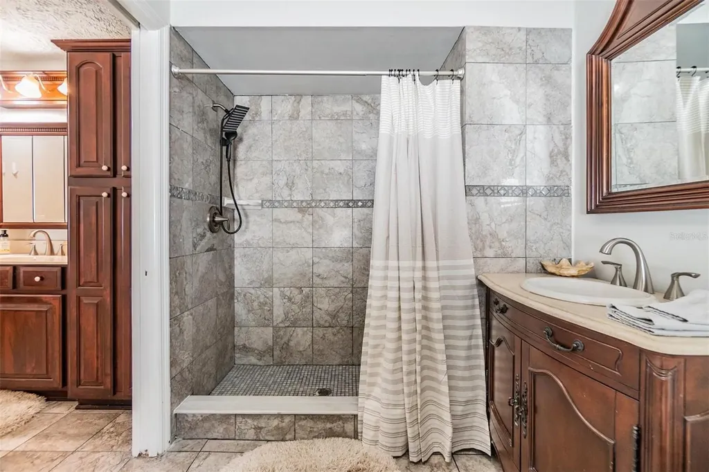 1 Fernery Lane Safety Harbor FL 34695