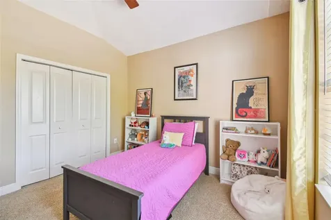 7216 S Saint Patrick Street Tampa FL 33616