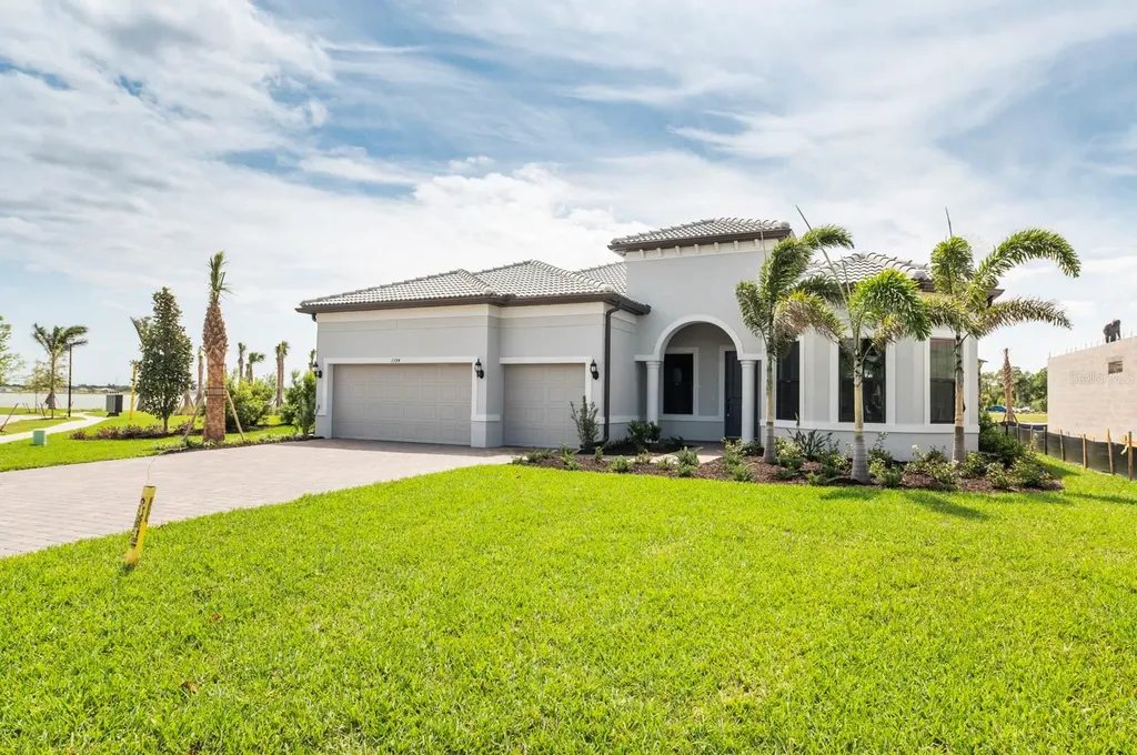 1394 Sailview Place Sarasota FL 34240