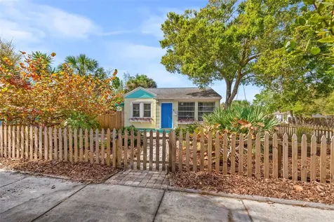 2501 Oakdale Street S St Petersburg FL 33705