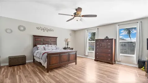 3125 Holland Drive Orlando FL 32825