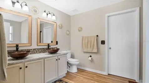 3125 Holland Drive Orlando FL 32825