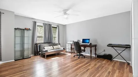 3125 Holland Drive Orlando FL 32825