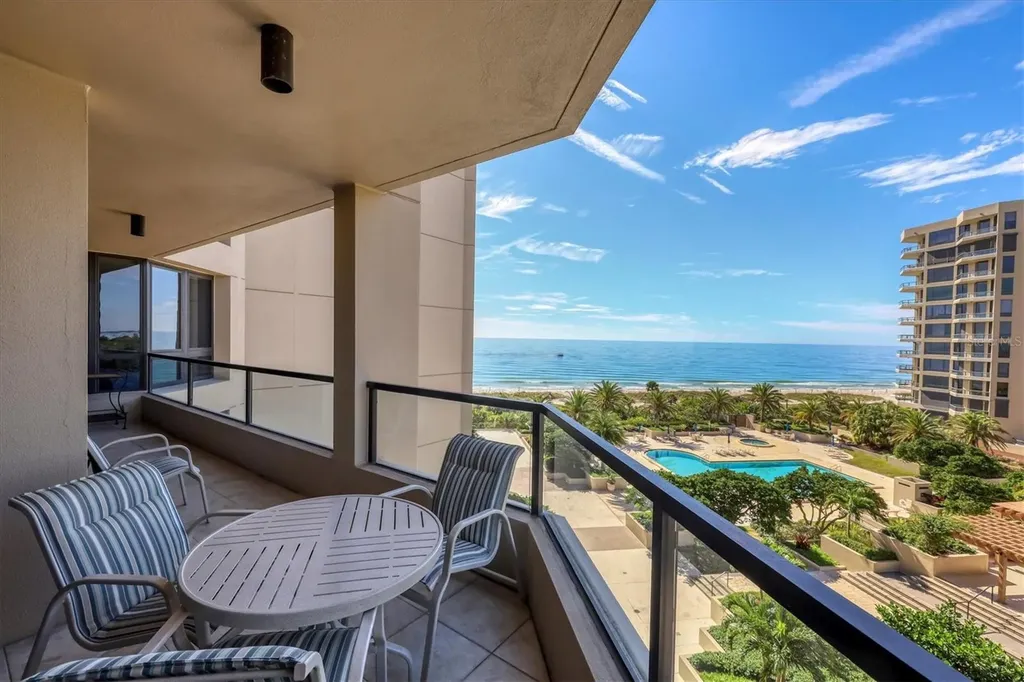 1211 Gulf Of Mexico Drive Longboat Key FL 34228