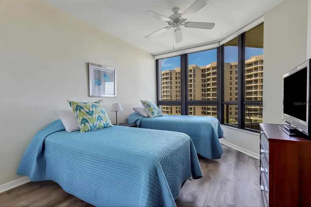 1211 Gulf Of Mexico Drive Longboat Key FL 34228