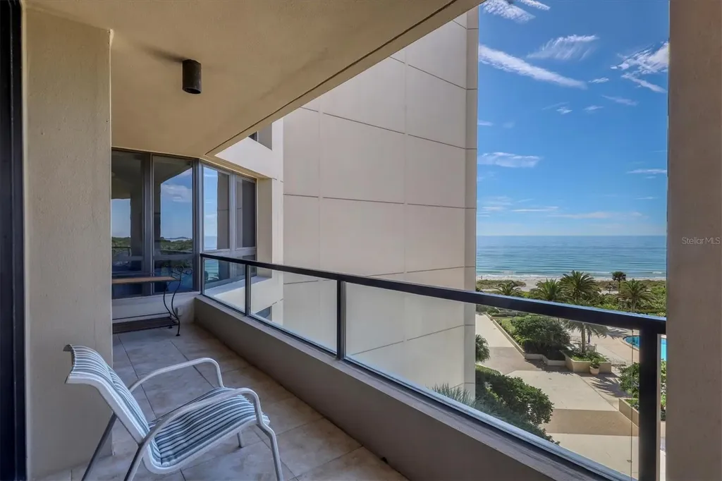 1211 Gulf Of Mexico Drive Longboat Key FL 34228