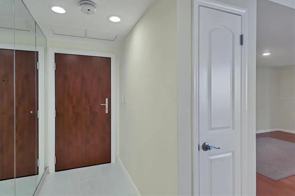 1211 Gulf Of Mexico Drive Longboat Key FL 34228