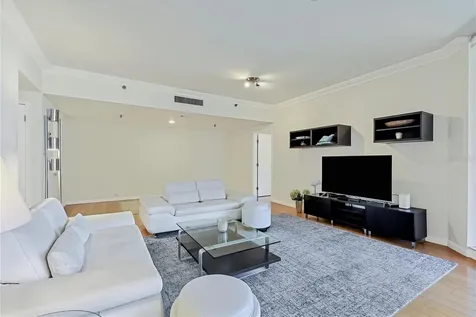 1211 Gulf Of Mexico Drive Longboat Key FL 34228