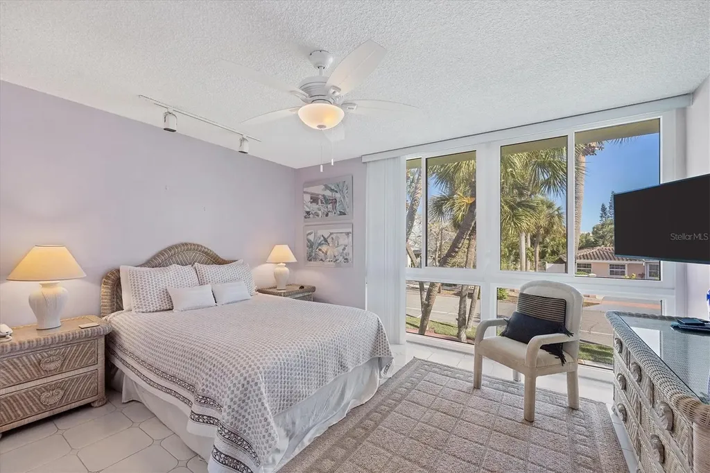 500 S Washington Drive Sarasota FL 34236