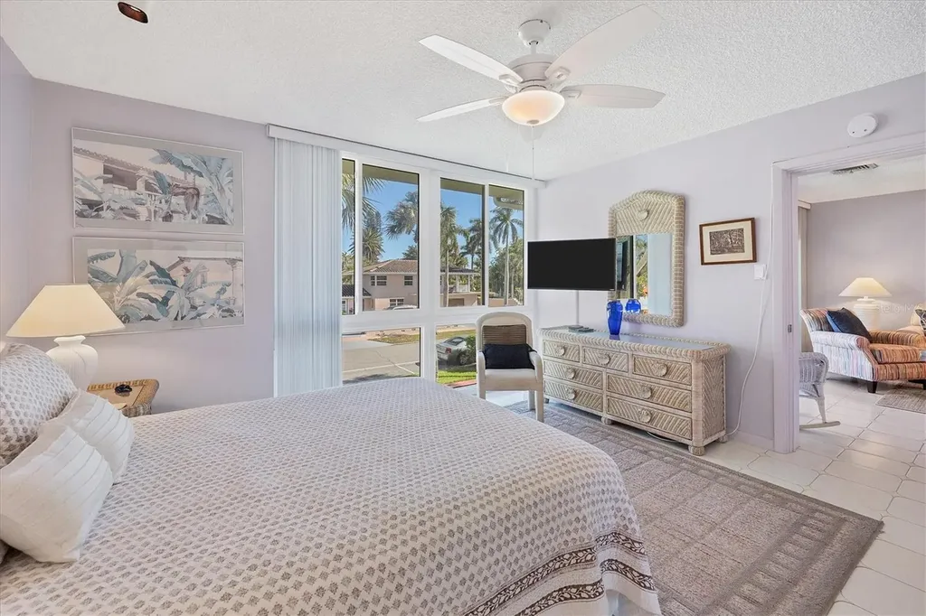 500 S Washington Drive Sarasota FL 34236