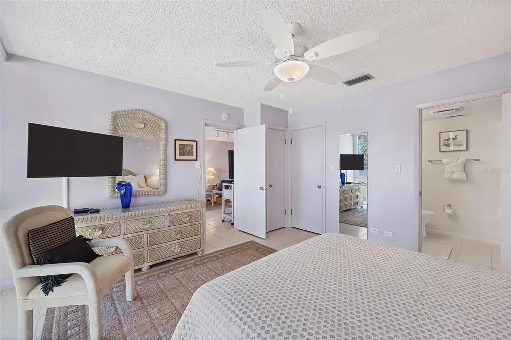 500 S Washington Drive Sarasota FL 34236