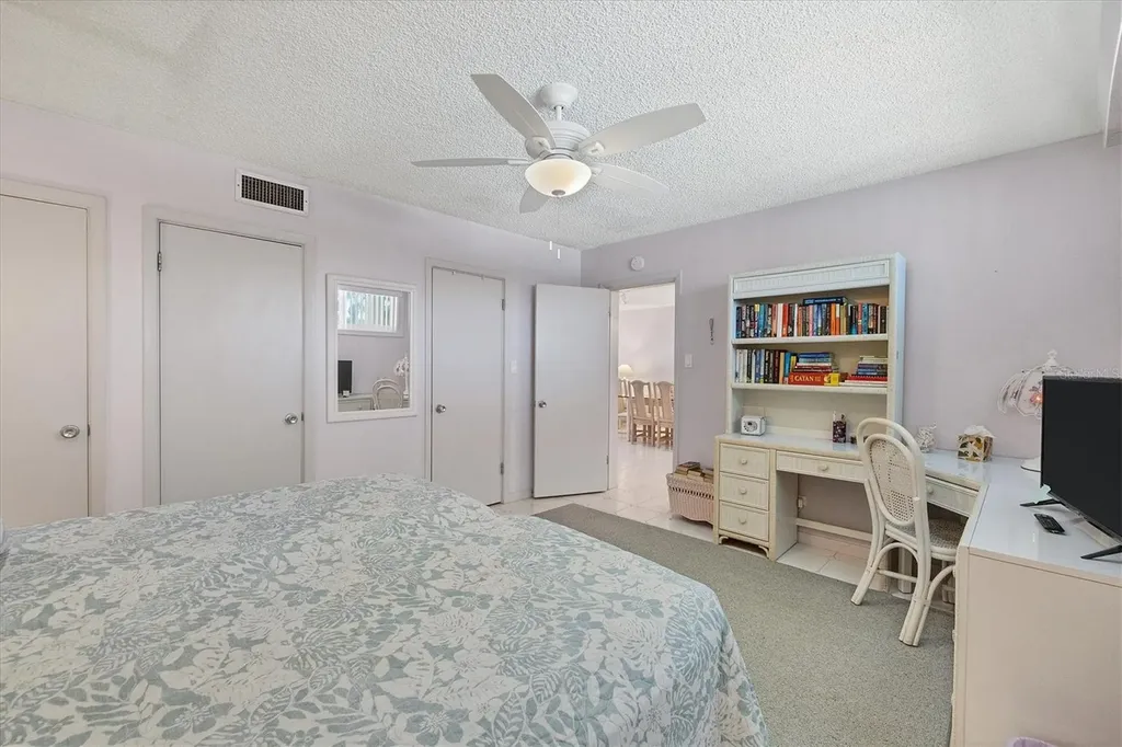 500 S Washington Drive Sarasota FL 34236