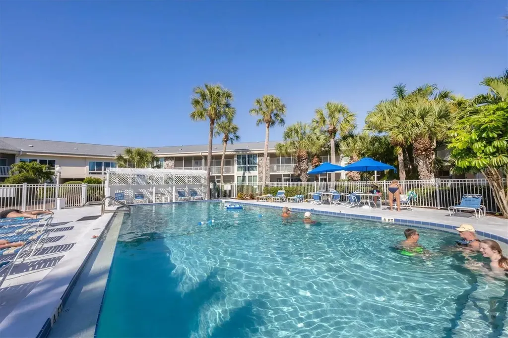 500 S Washington Drive Sarasota FL 34236
